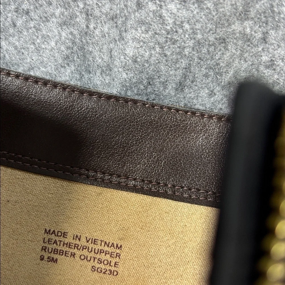 MICHAEL MICHAEL KORS Rue stiletto Logo and Leather boot 9.5